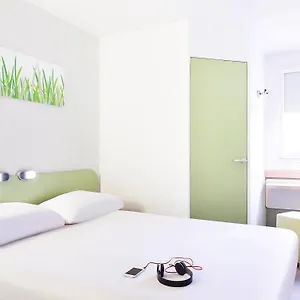 Ibis Budget Marseille Aeroport Provence 2*, Vitrolles (Bouches-du-Rhone) France